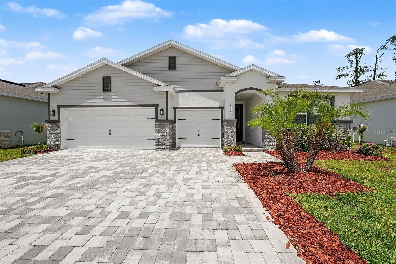 23231 Scaglione Dr., Lutz, FL 33549