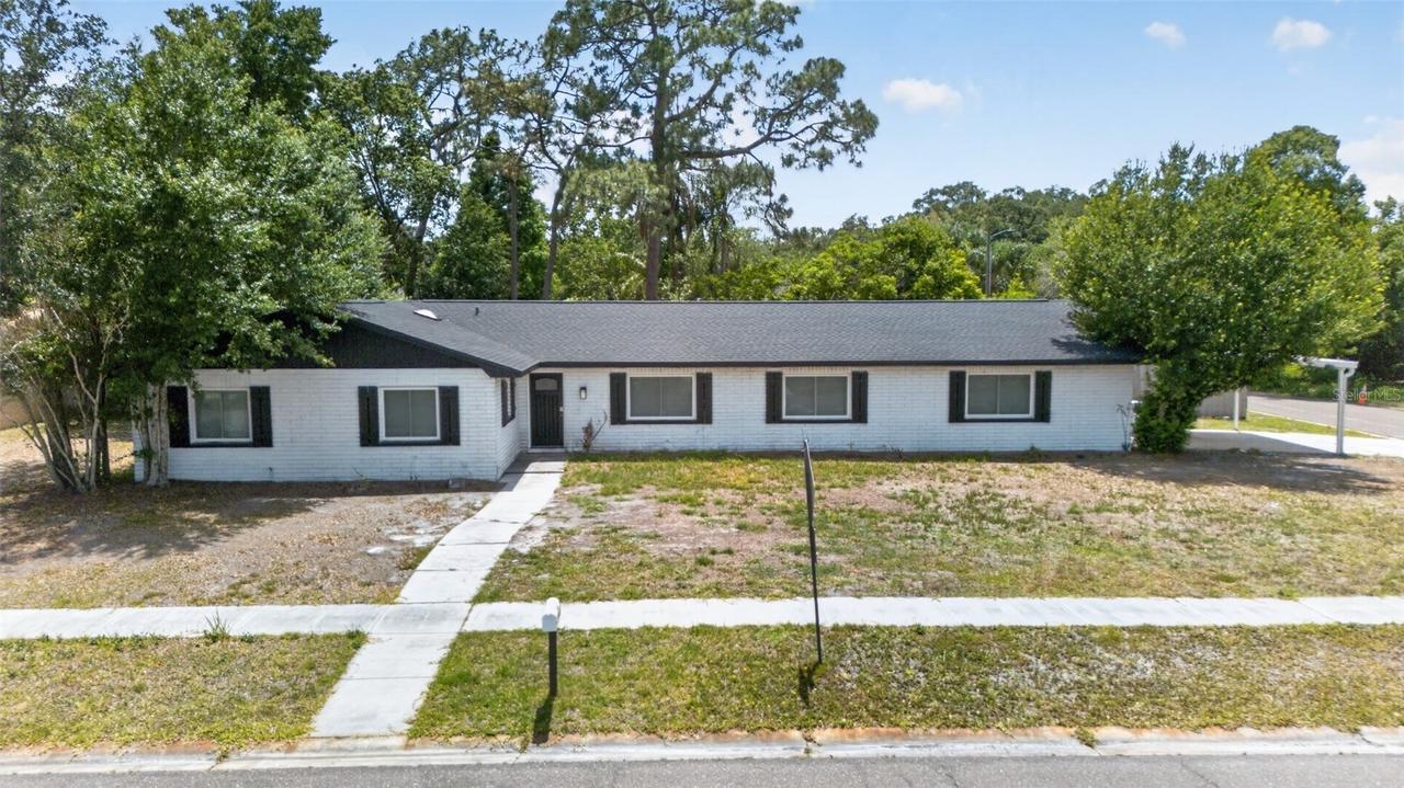264 Van Gogh Cir., Brandon, FL 33511