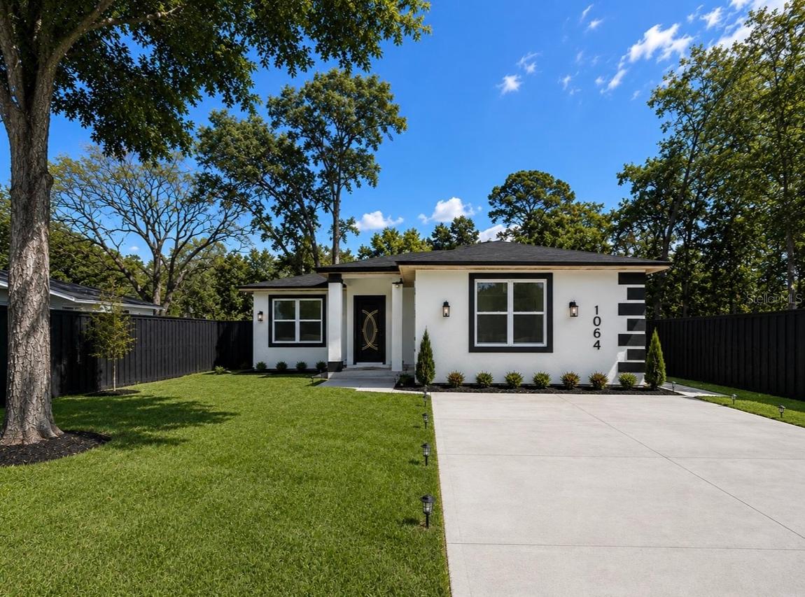 1064 Monroe Ave., Brooksville, FL 34604