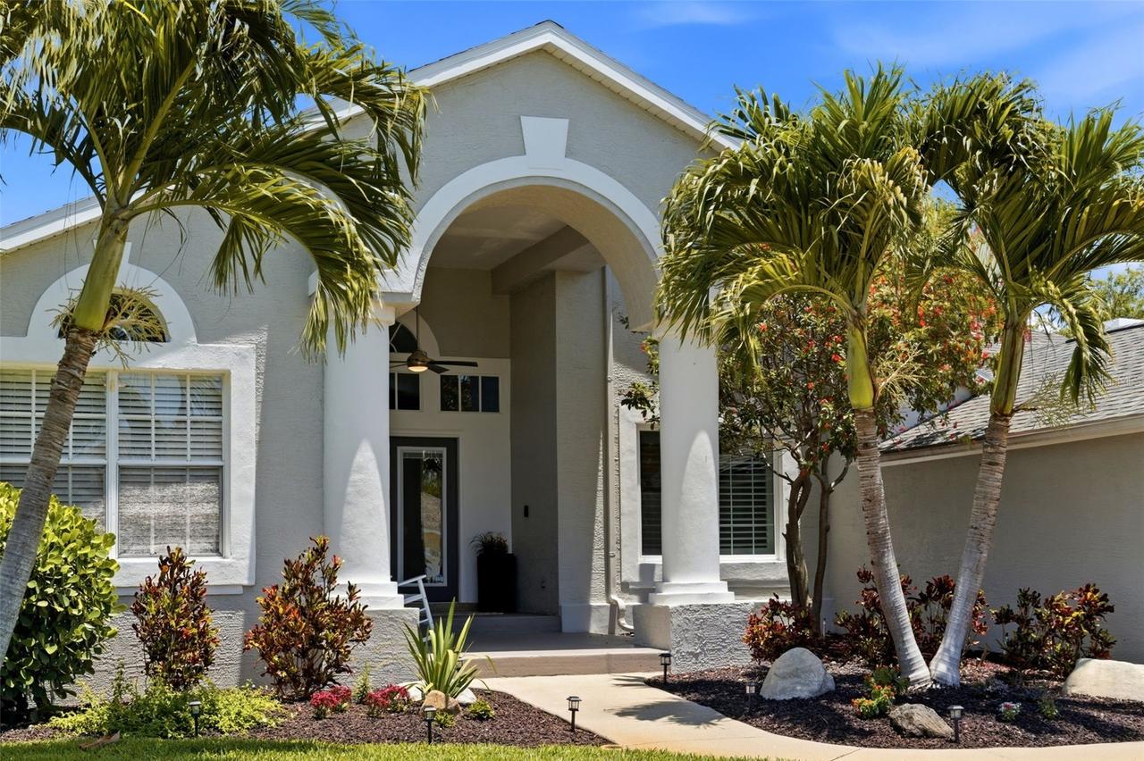 631 De Soto Dr., Tierra Verde, FL 33715