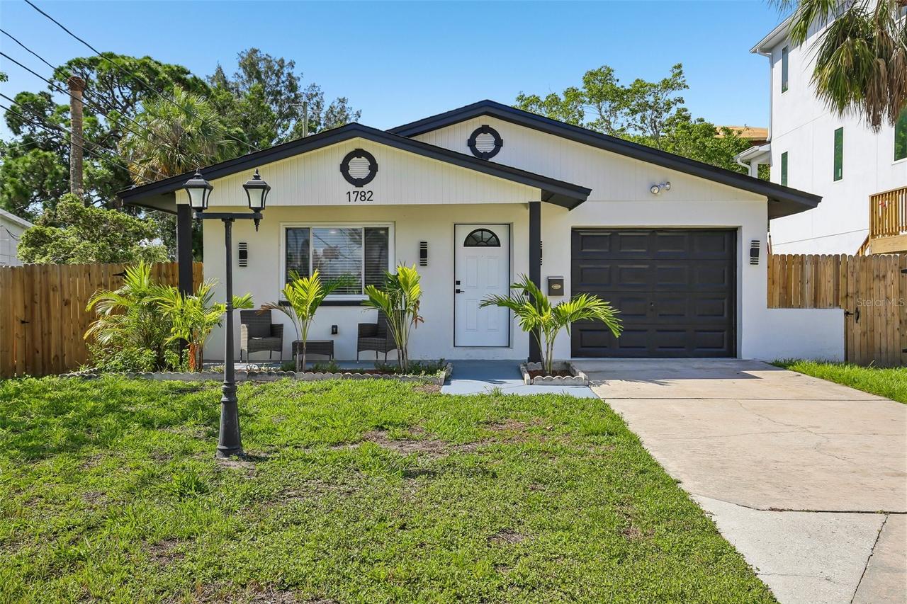 1782 Maryland Ave., St Petersburg, FL 33703