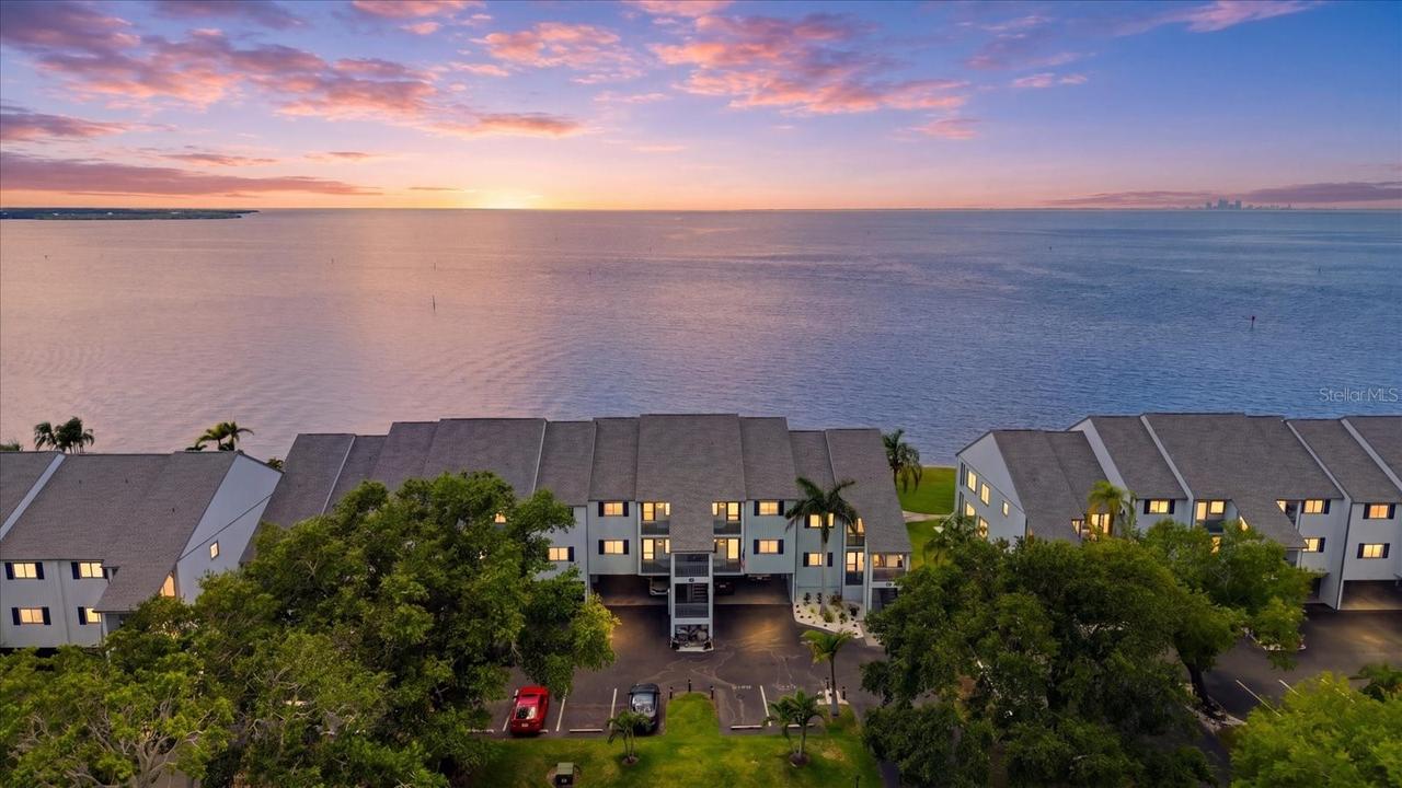 818 Bahia Del Sol Dr. #28, Ruskin, FL 33570