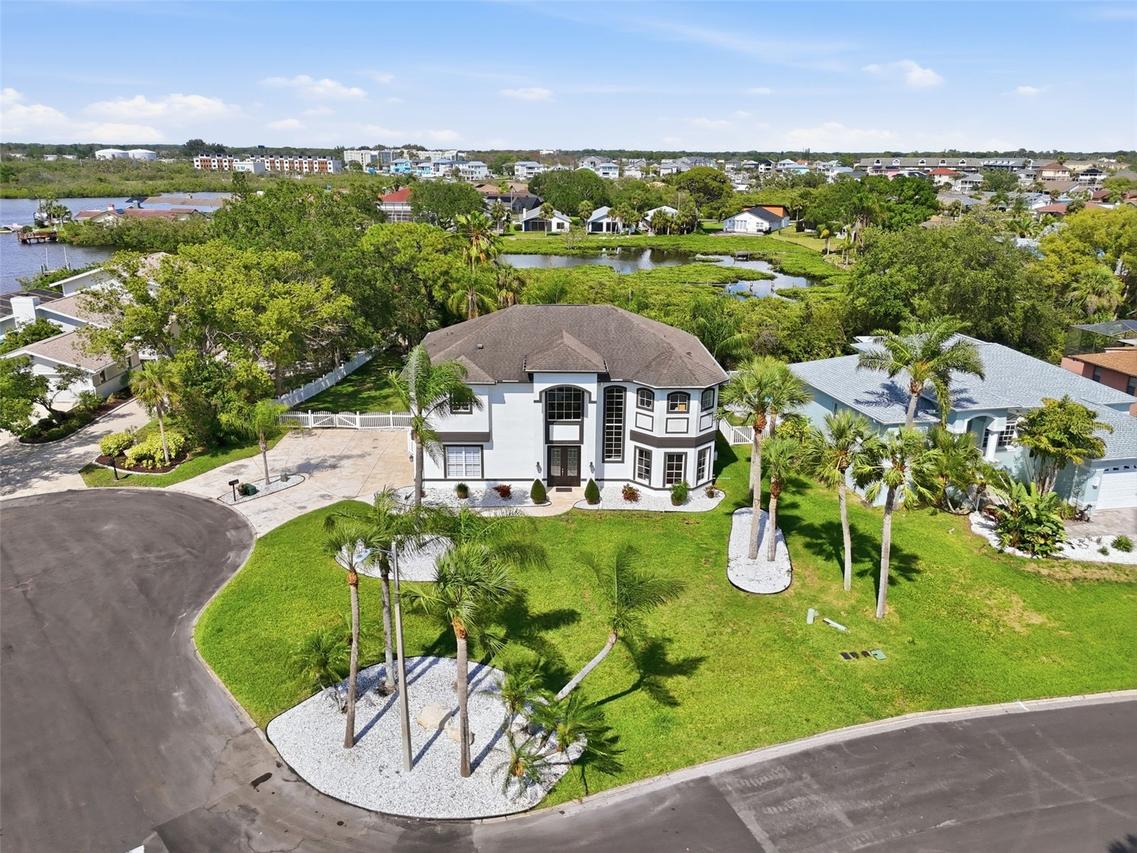 4353 Dewey Dr., New Port Richey, FL 34652