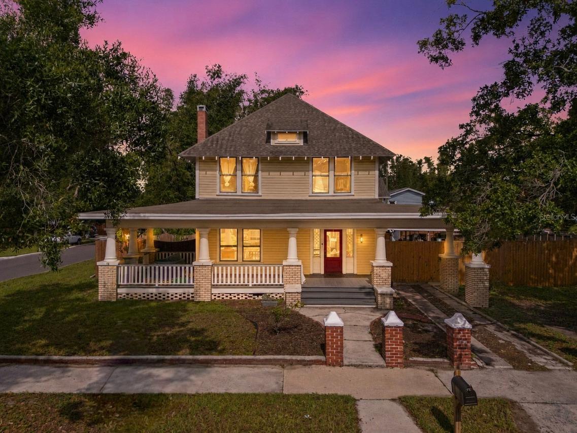 5202 N Seminole Ave., Tampa, FL 33603