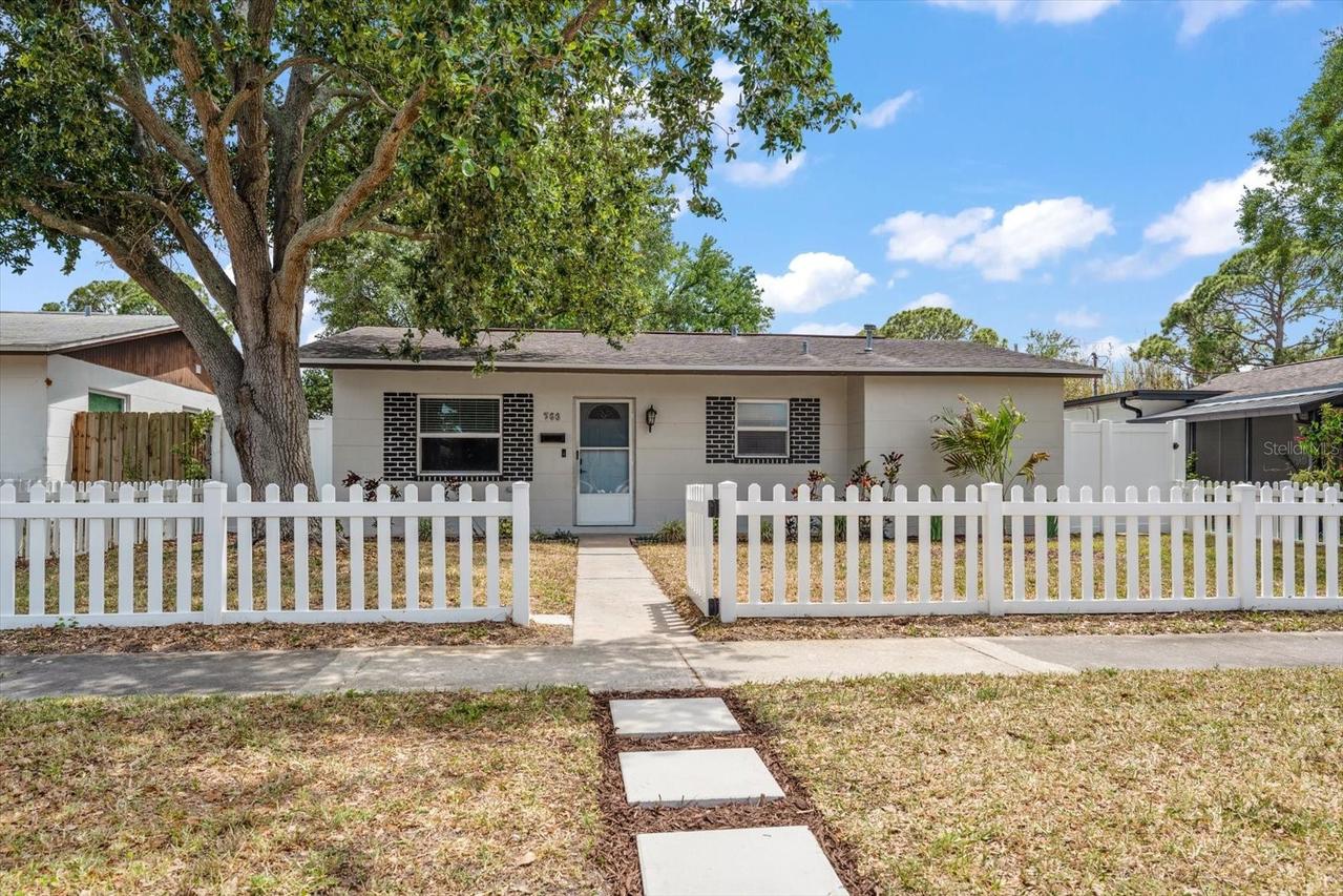 766 90th Ave., St Petersburg, FL 33702