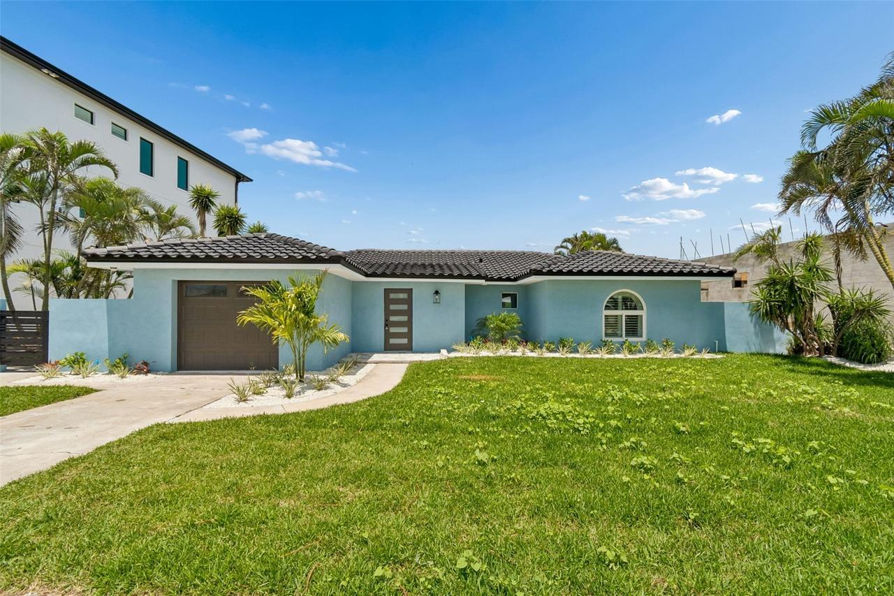 10238 Tarpon Dr., Treasure Island, FL 33706