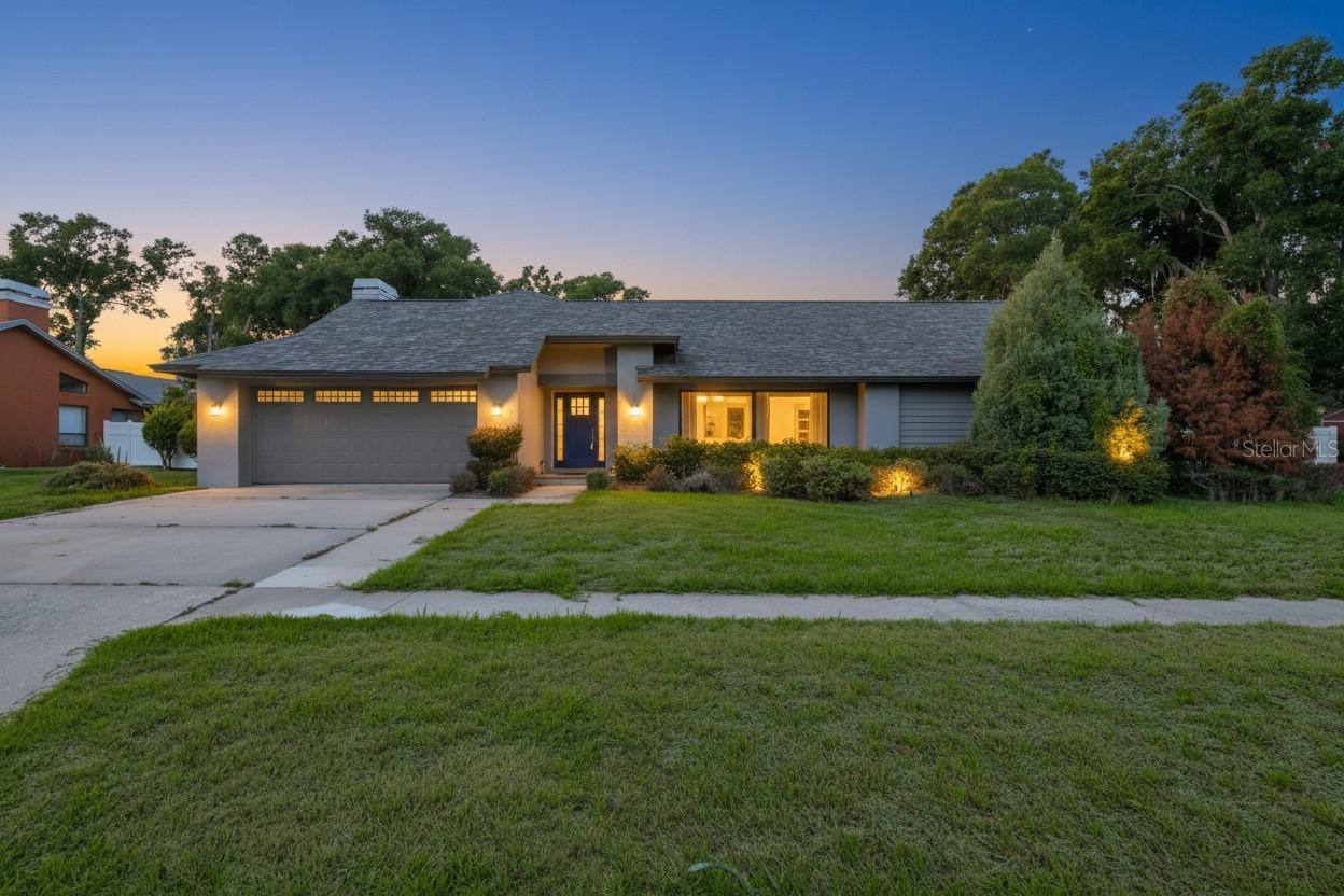 2701 Herndon St., Valrico, FL 33596