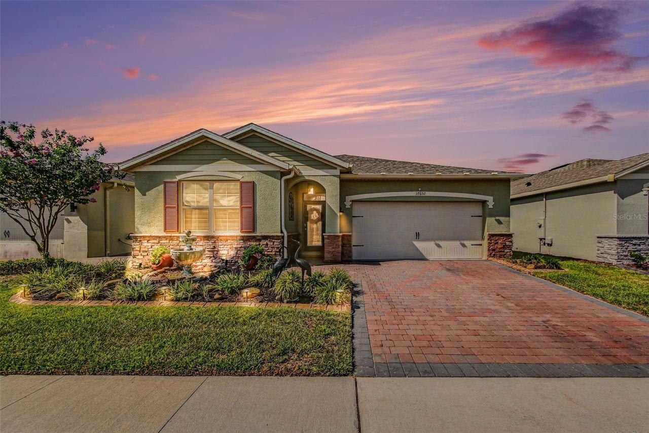17651 Blazing Star Cir., Clermont, FL 34714