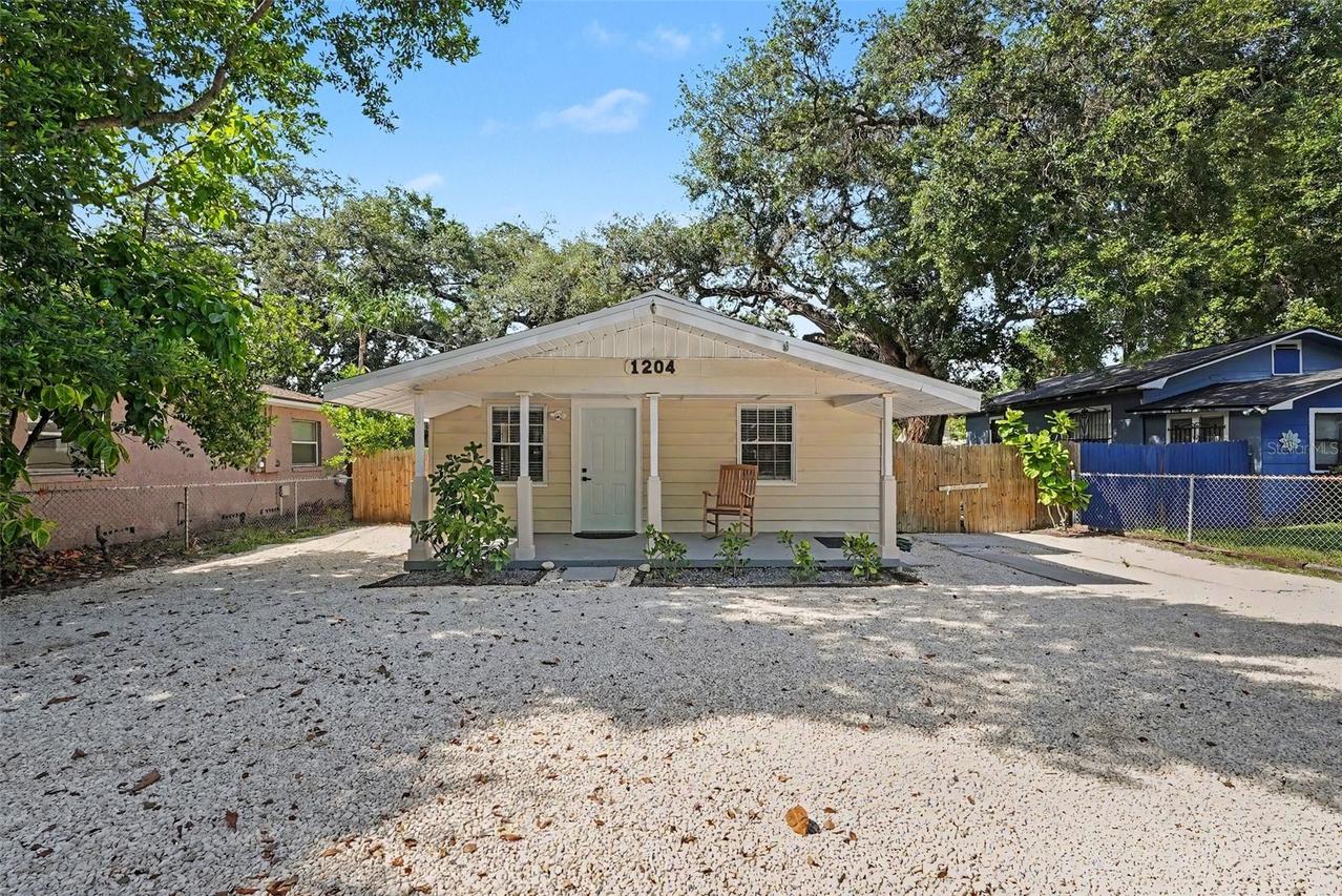 1204 E Cayuga St., Tampa, FL 33603