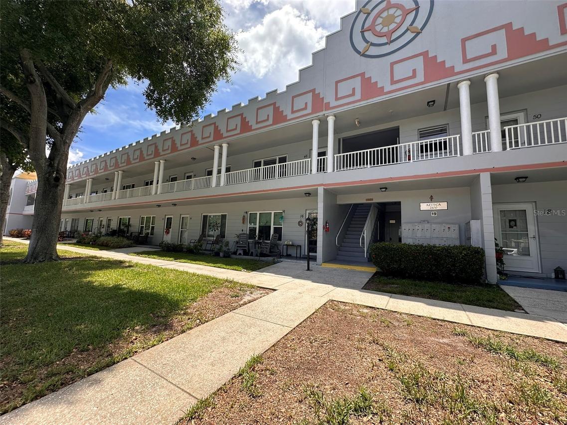 2100 World Parkway Blvd. #48, Clearwater, FL 33763