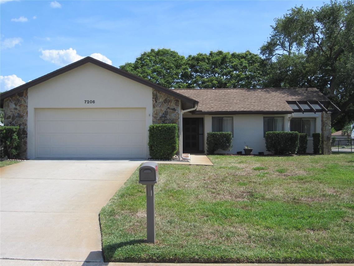 7206 Dorchester Ct., Hudson, FL 34667