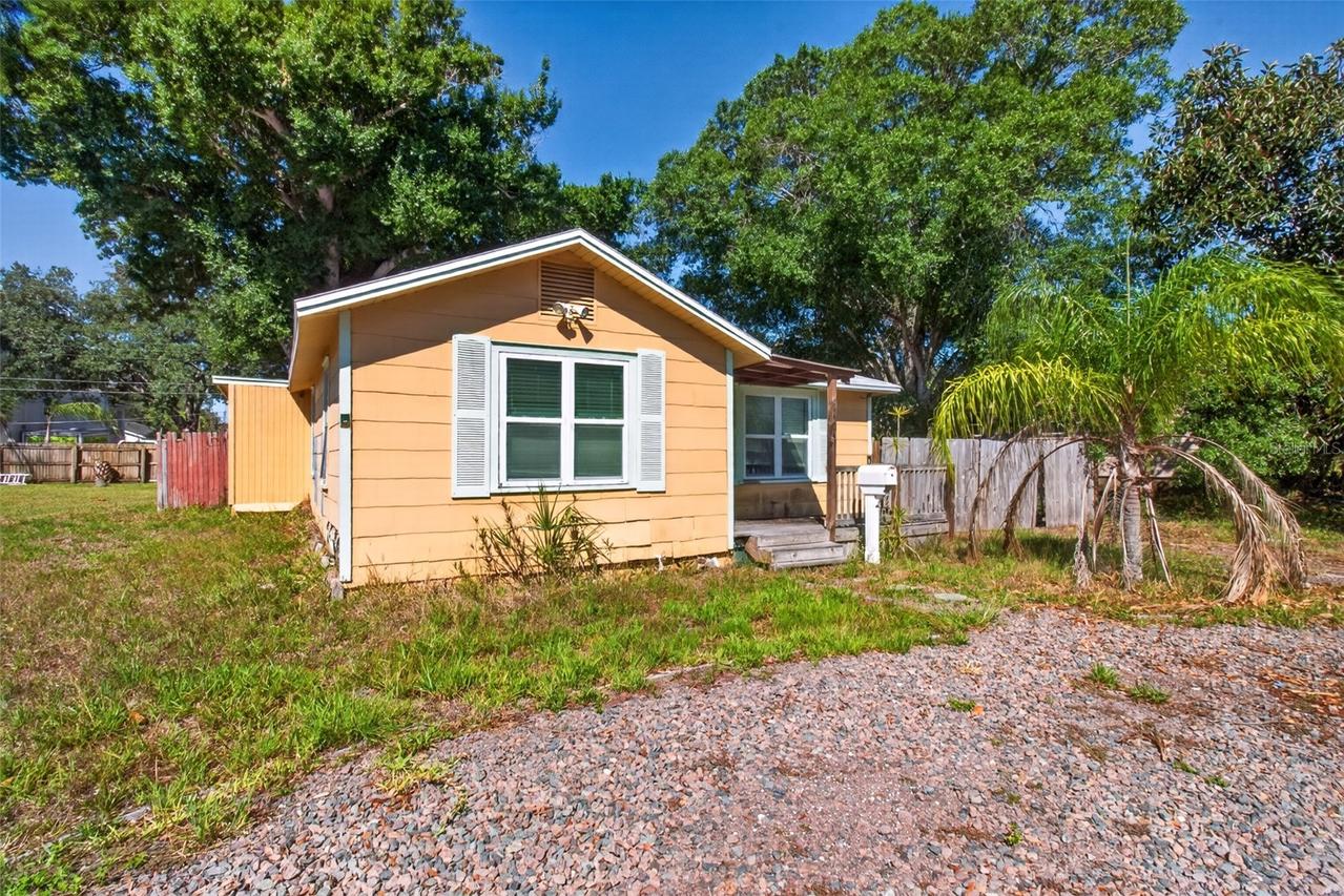 6404 Pershing St., St Petersburg, FL 33702