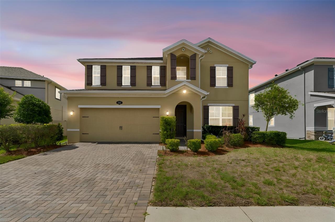 1192 Multiflora Loop, Lutz, FL 33558