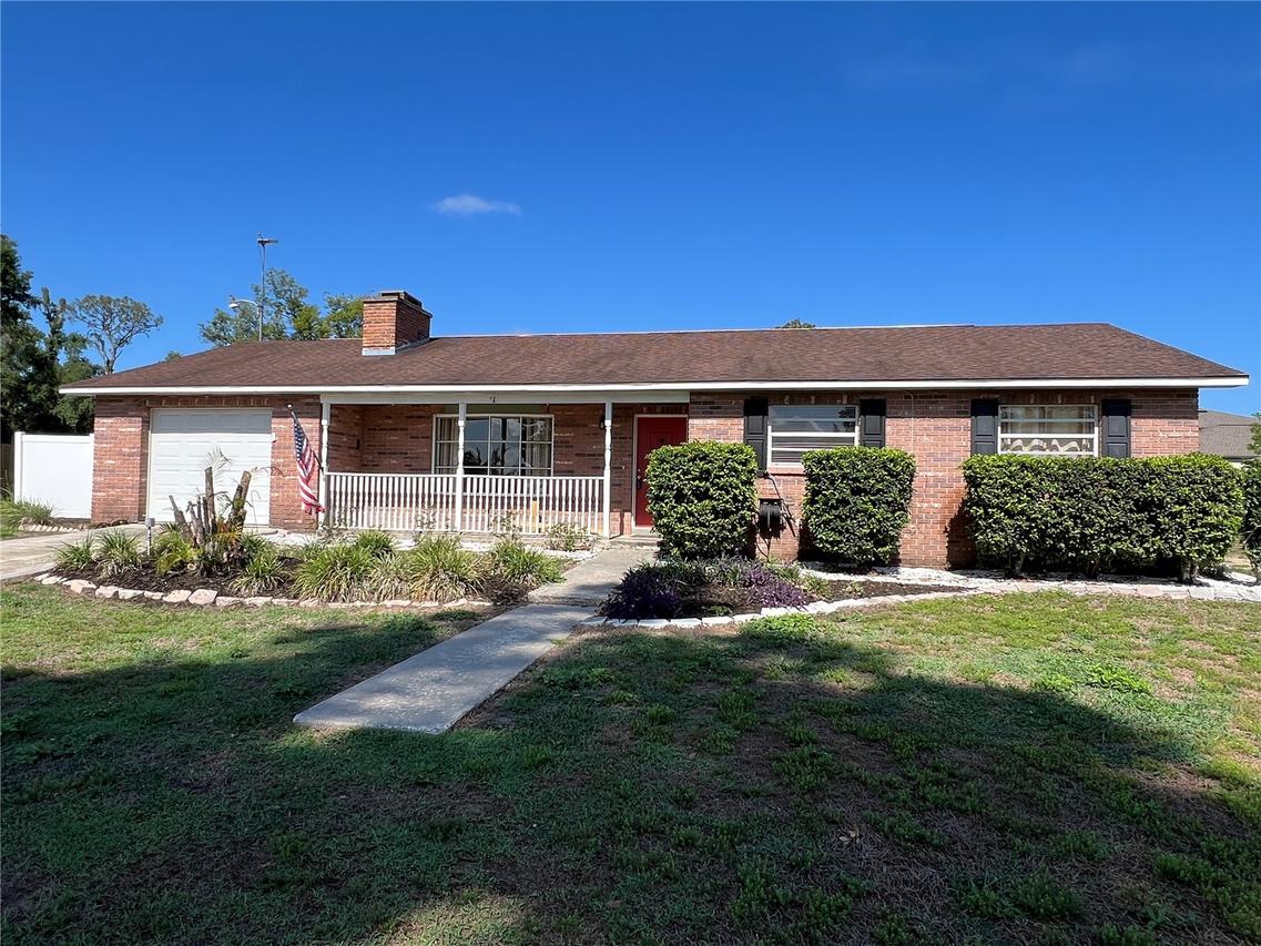 6221 Lullabye Ln., Zephyrhills, FL 33541