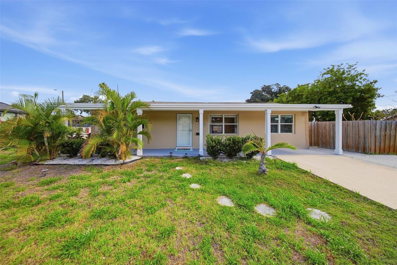 1565 Connecticut Ave., St Petersburg, FL 33703
