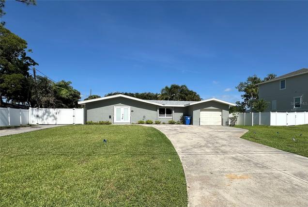 New Homes with In-ground Swimming Pools in Shore Acres: May 24th to May 30th