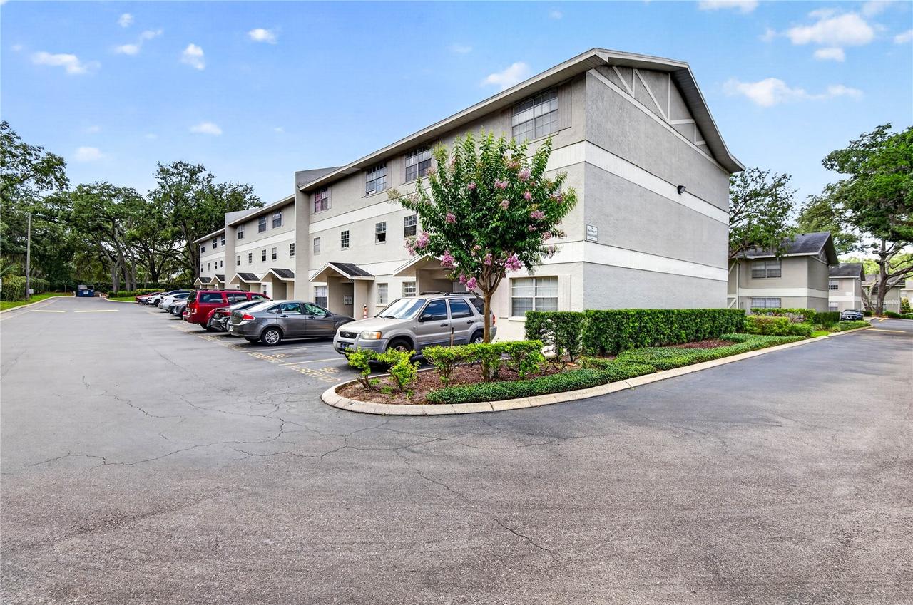 14452 Reuter Strasse Creek #710, Tampa, FL 33613