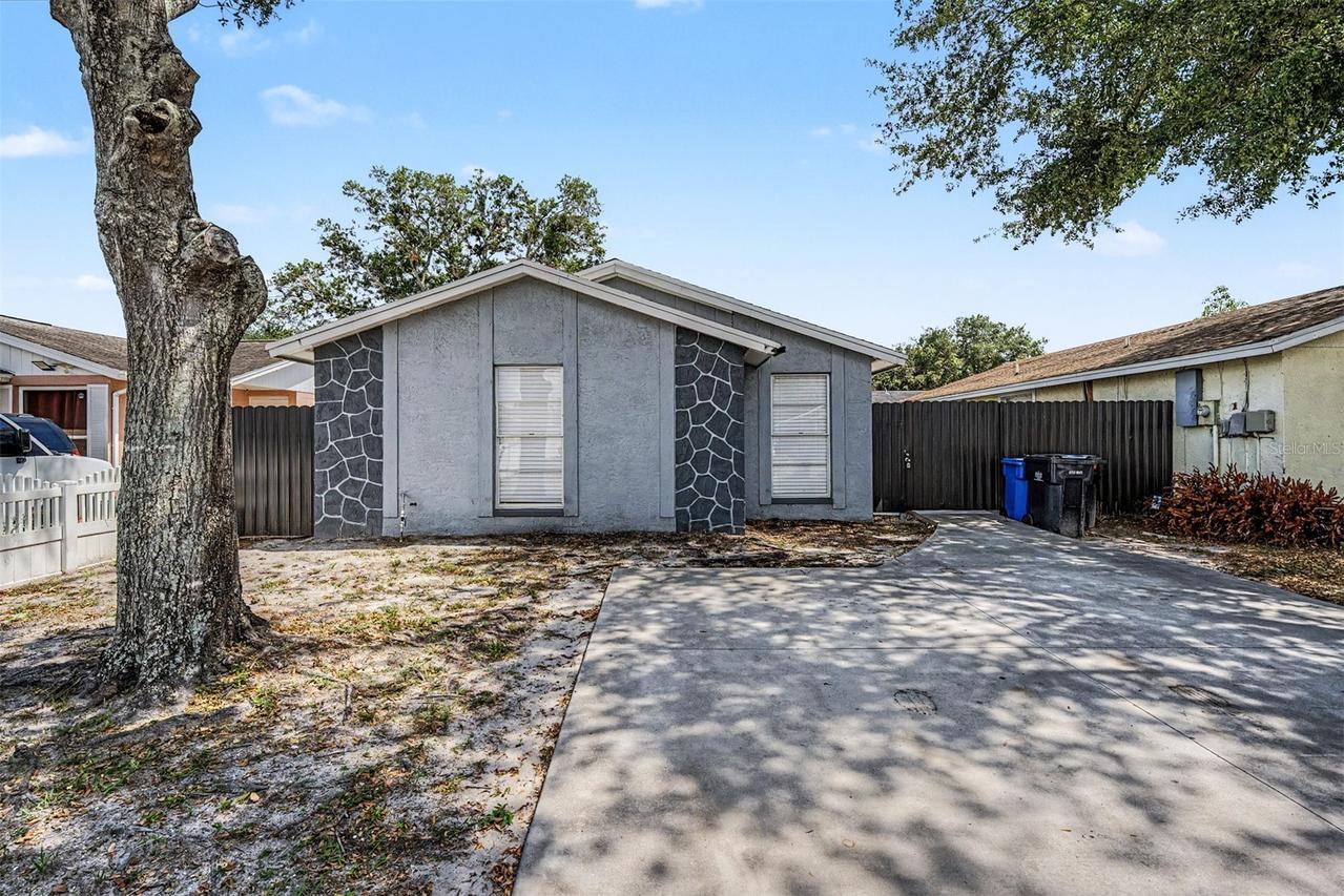 9212 Spy Glass Ct., Tampa, FL 33615