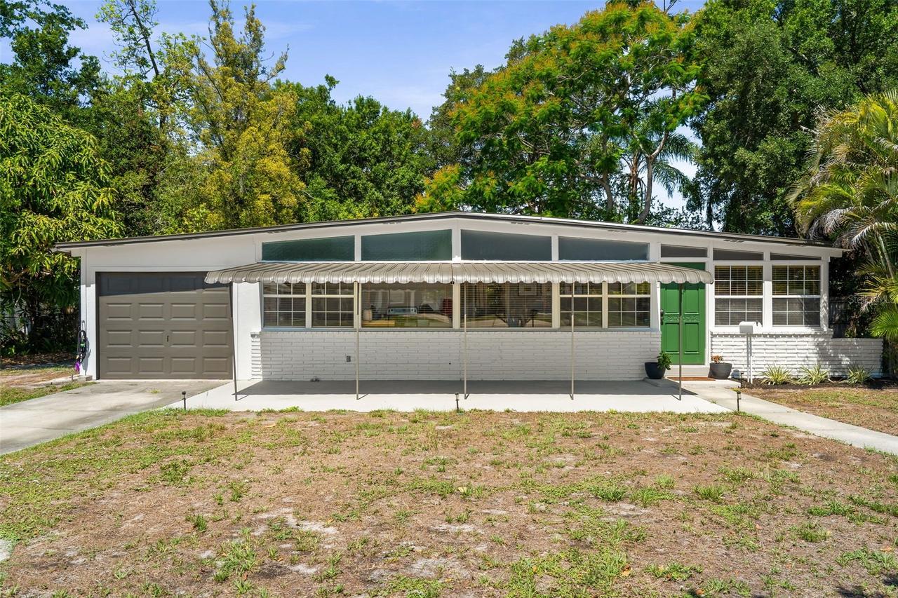 6800 Onyx Dr., St Petersburg, FL 33702