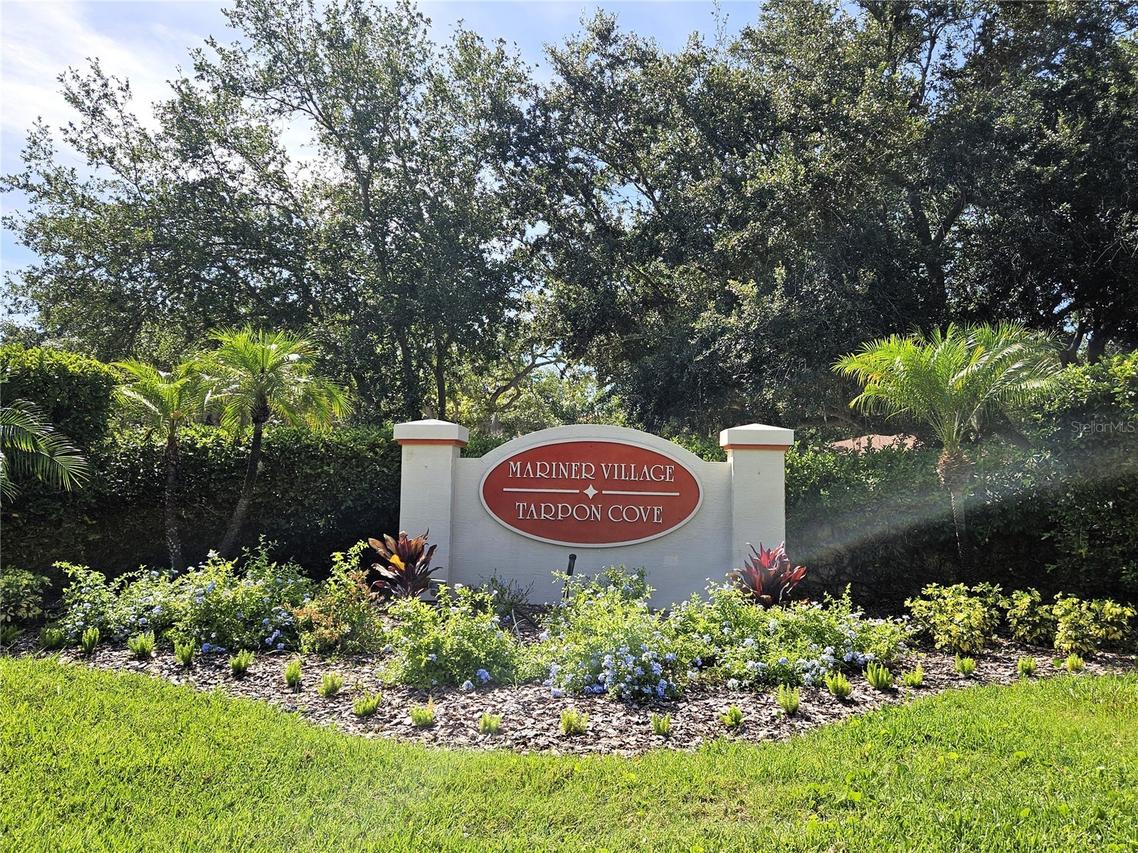 1800 Mariner Dr. #9, Tarpon Springs, FL 34689