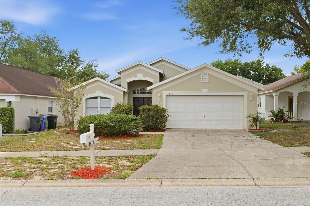 4432 Horseshoe Pick Ln., Valrico, FL 33594