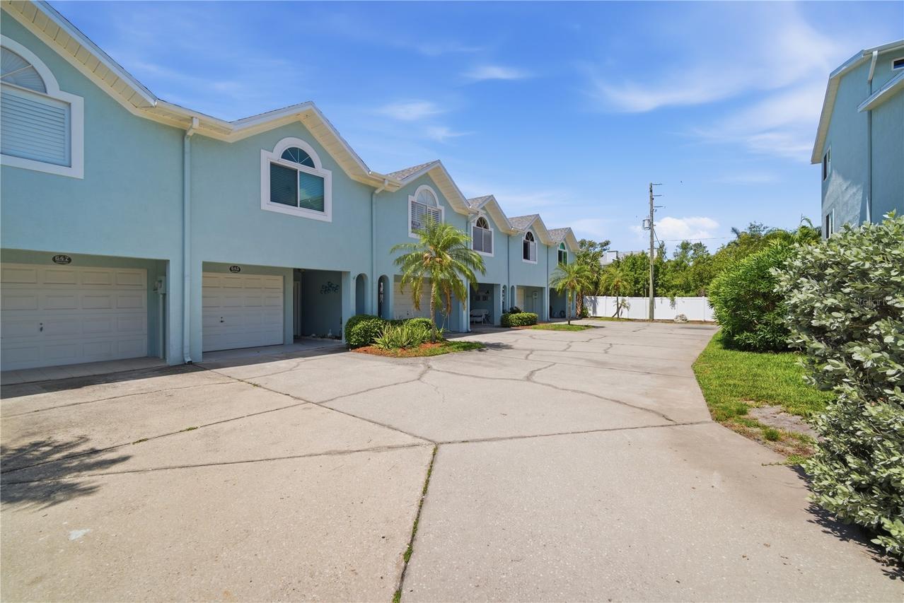 643 Garland Cir., Indian Rocks Beach, FL 33785
