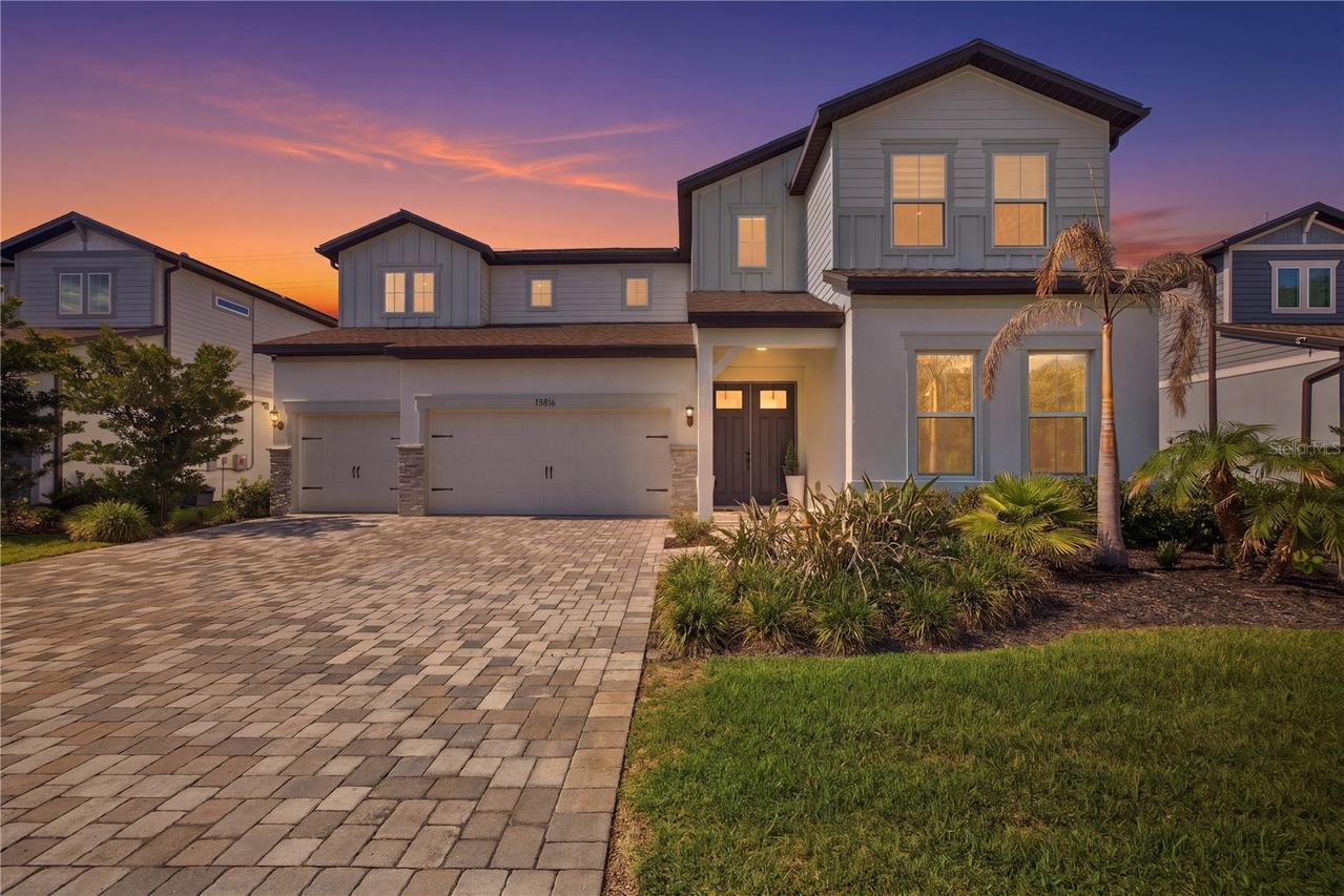 13816 Sharp Hawk Dr., Riverview, FL 33569
