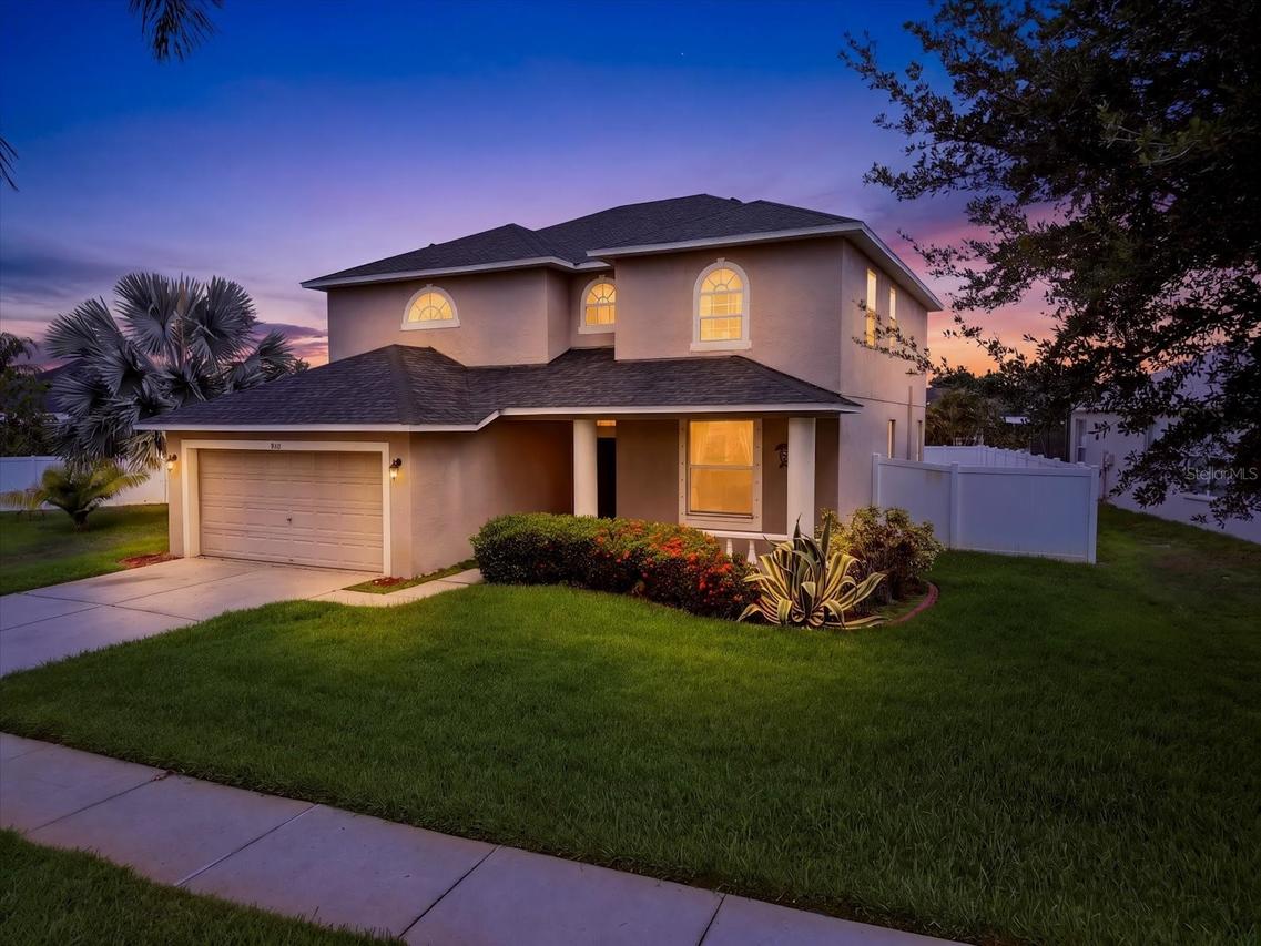 408 Stone Briar Dr., Ruskin, FL 33570
