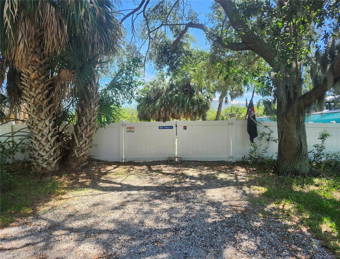 4826 Treasure Drive, New Port Richey, FL 34652
