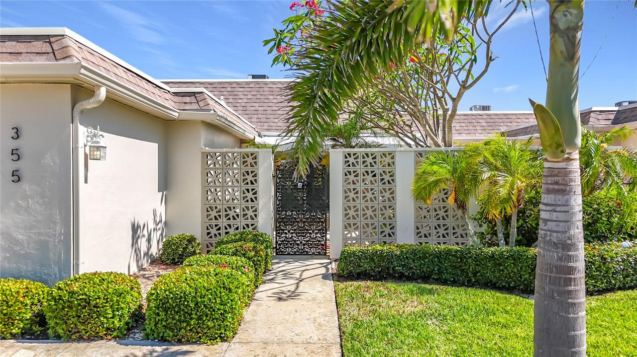 355 Boca Ciega Point Blvd., St Petersburg, FL 33708