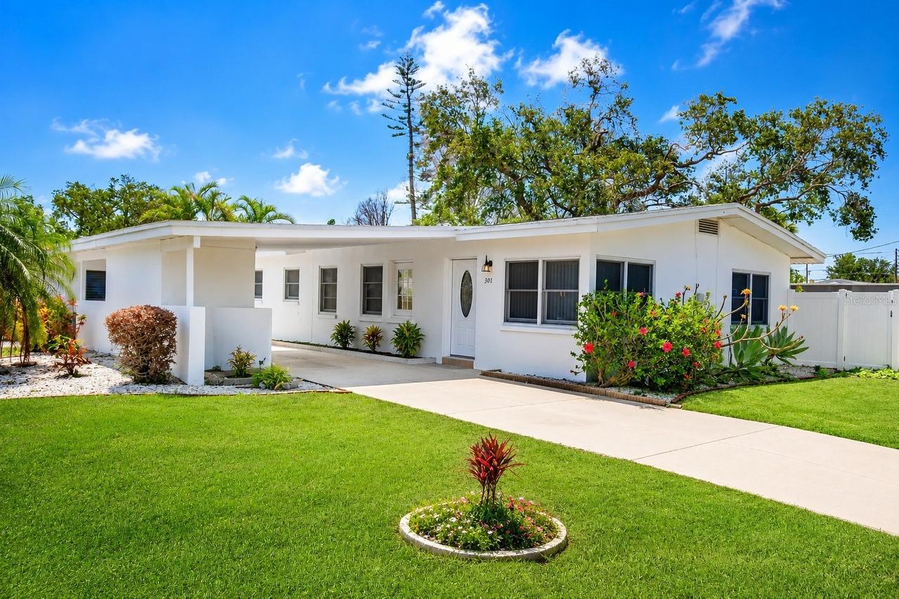 301 41st Ave., St Pete Beach, FL 33706