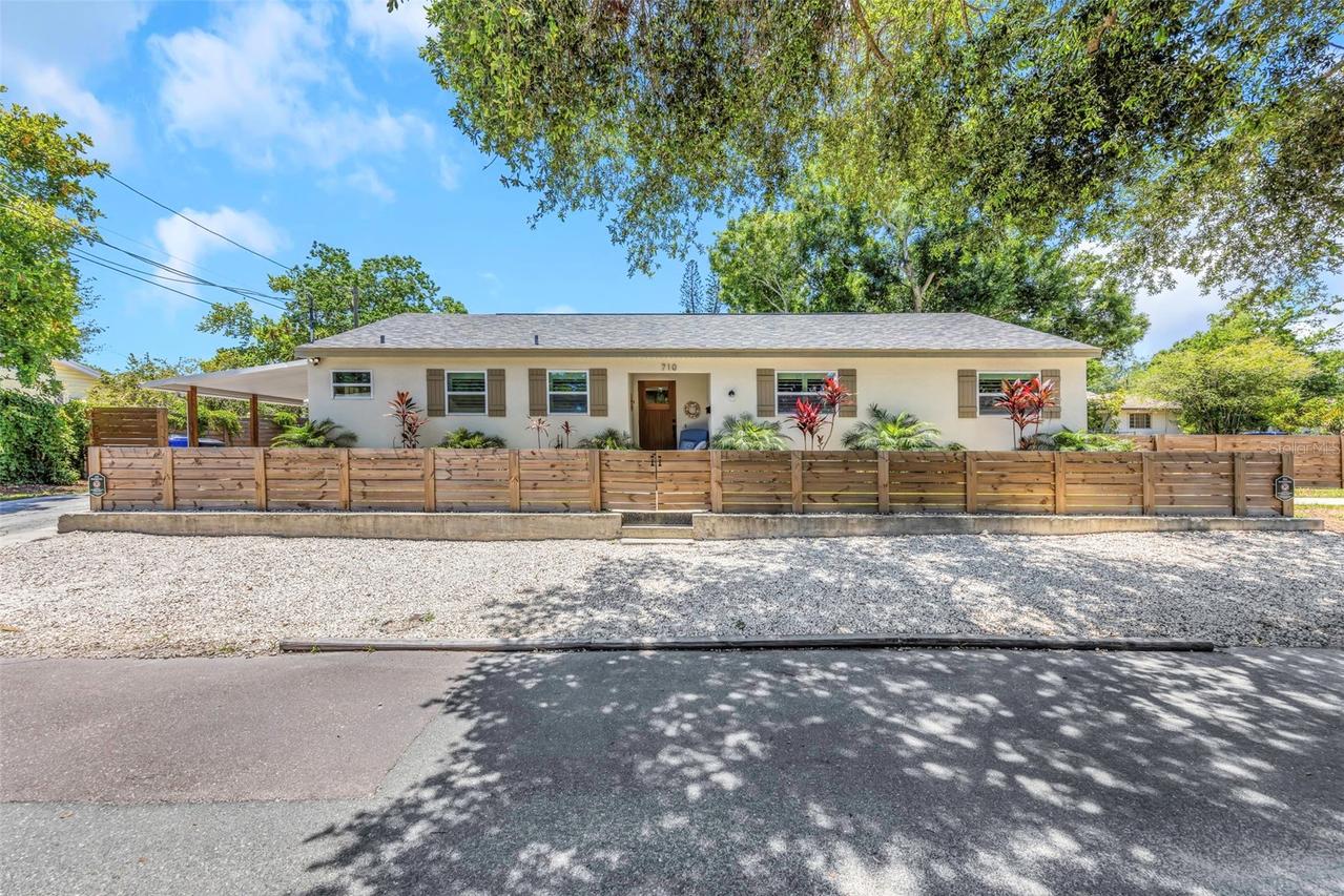710 31st Ave., St Petersburg, FL 33704