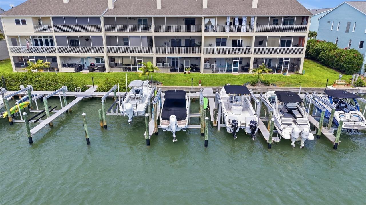 1109 Pinellas Bayway #103, Tierra Verde, FL 33715