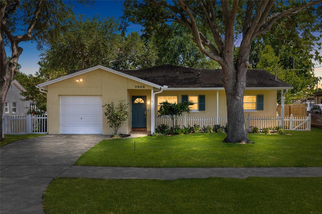 2908 W Ballast Point Blvd., Tampa, FL 33611