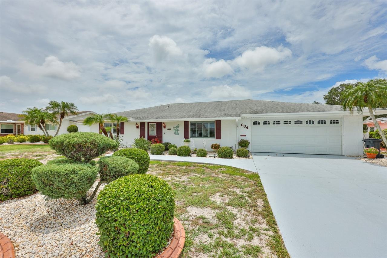 684 Allegheny Dr., Sun City Center, FL 33573