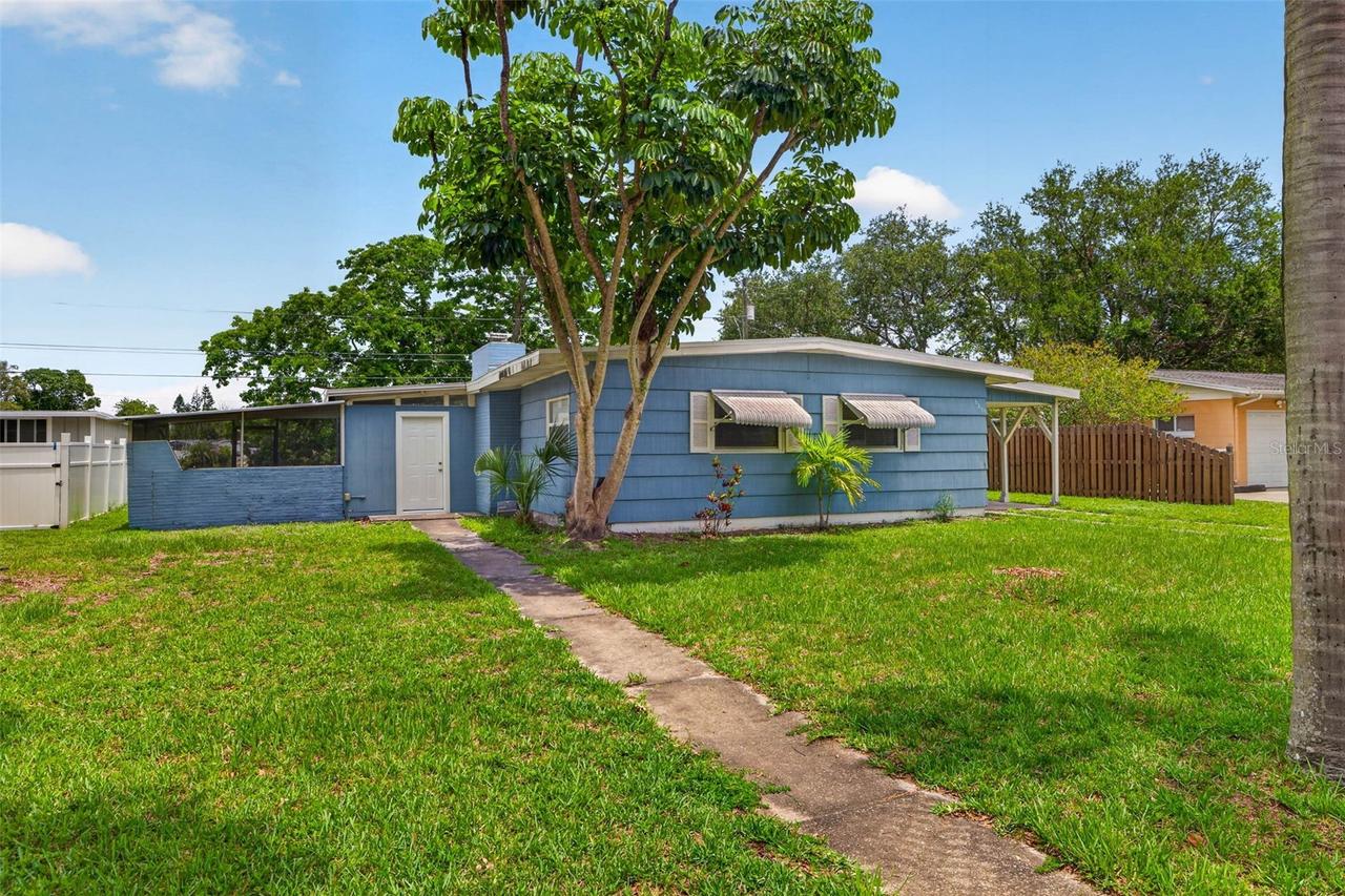 6819 Meadowlawn Dr., St Petersburg, FL 33702