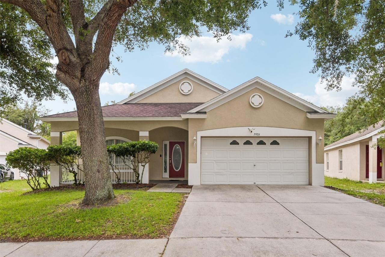 7926 Terrace Ridge Dr., Temple Terrace, FL 33637