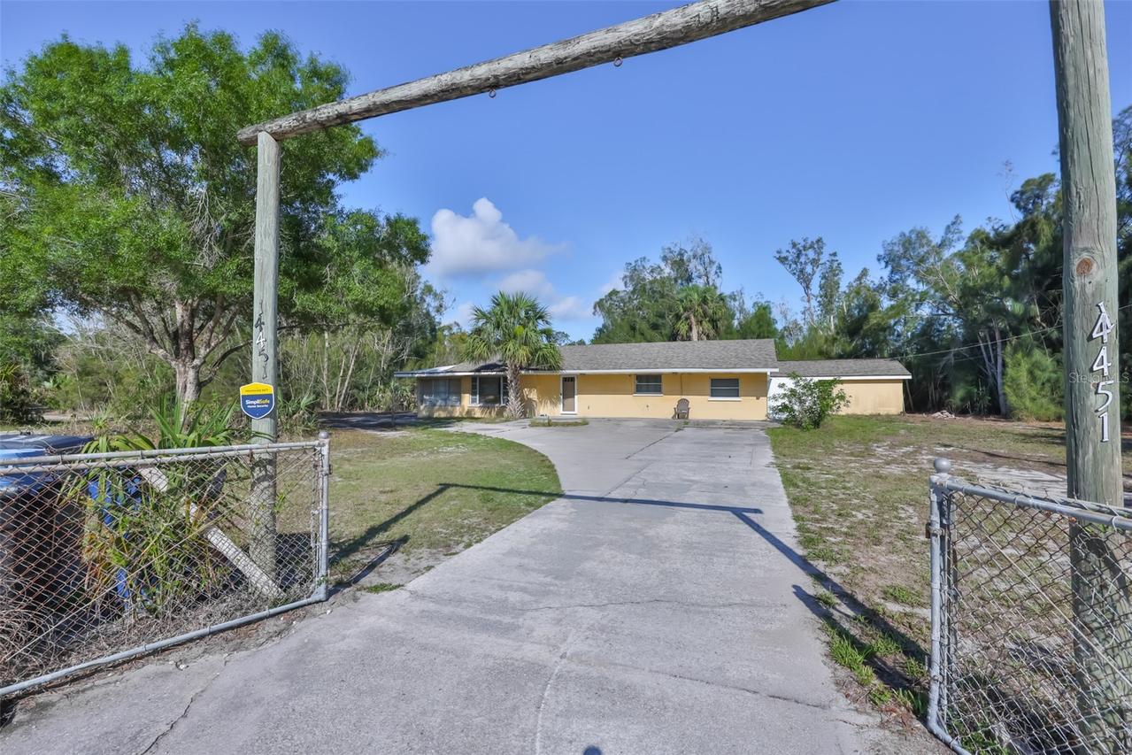 14451 Highland Rd., Wimauma, FL 33598
