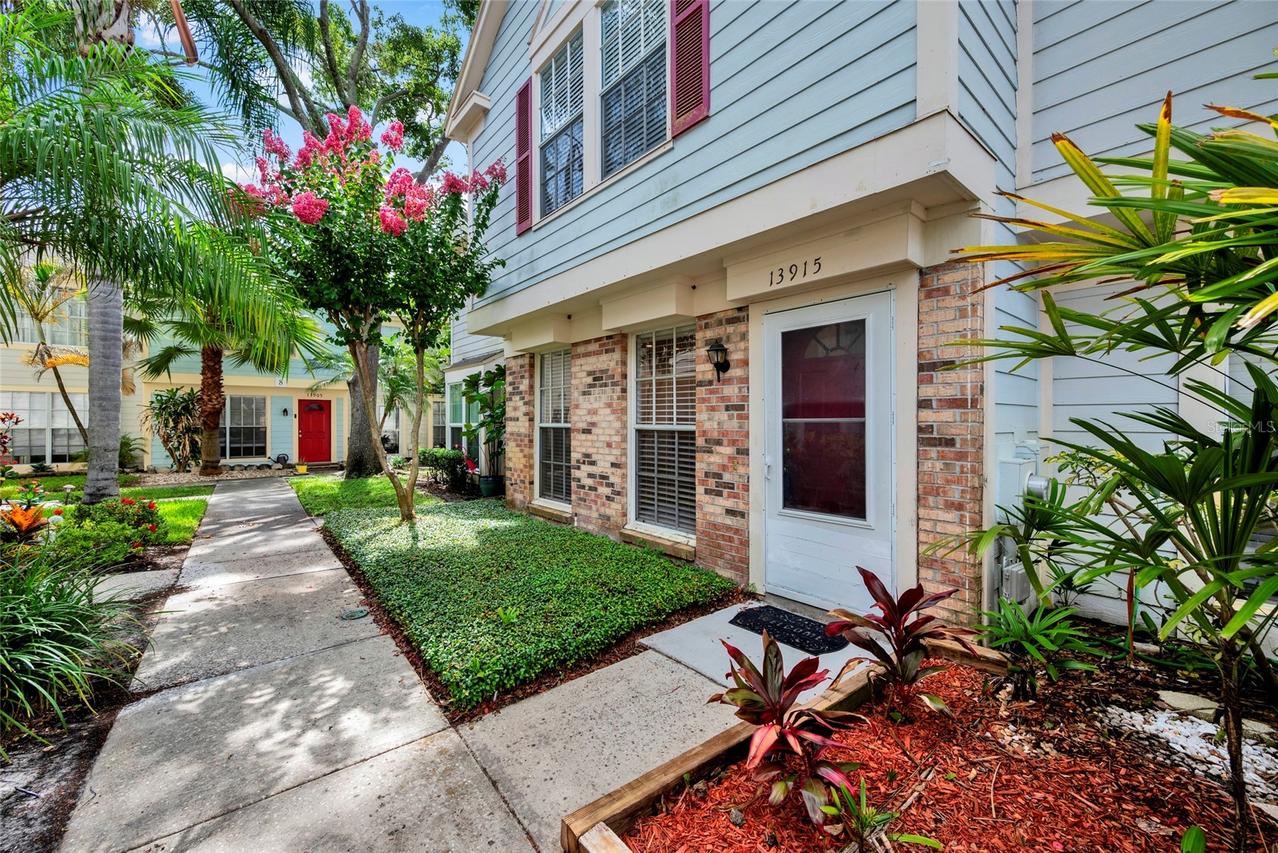 13915 Fletchers Mill Dr., Tampa, FL 33613