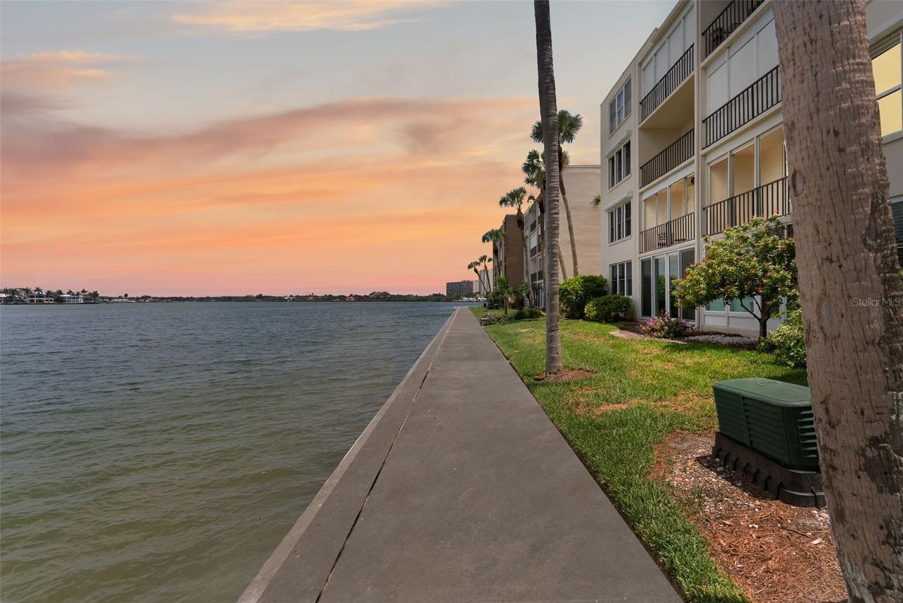7920 Sun Island Dr. #202, South Pasadena, FL 33707