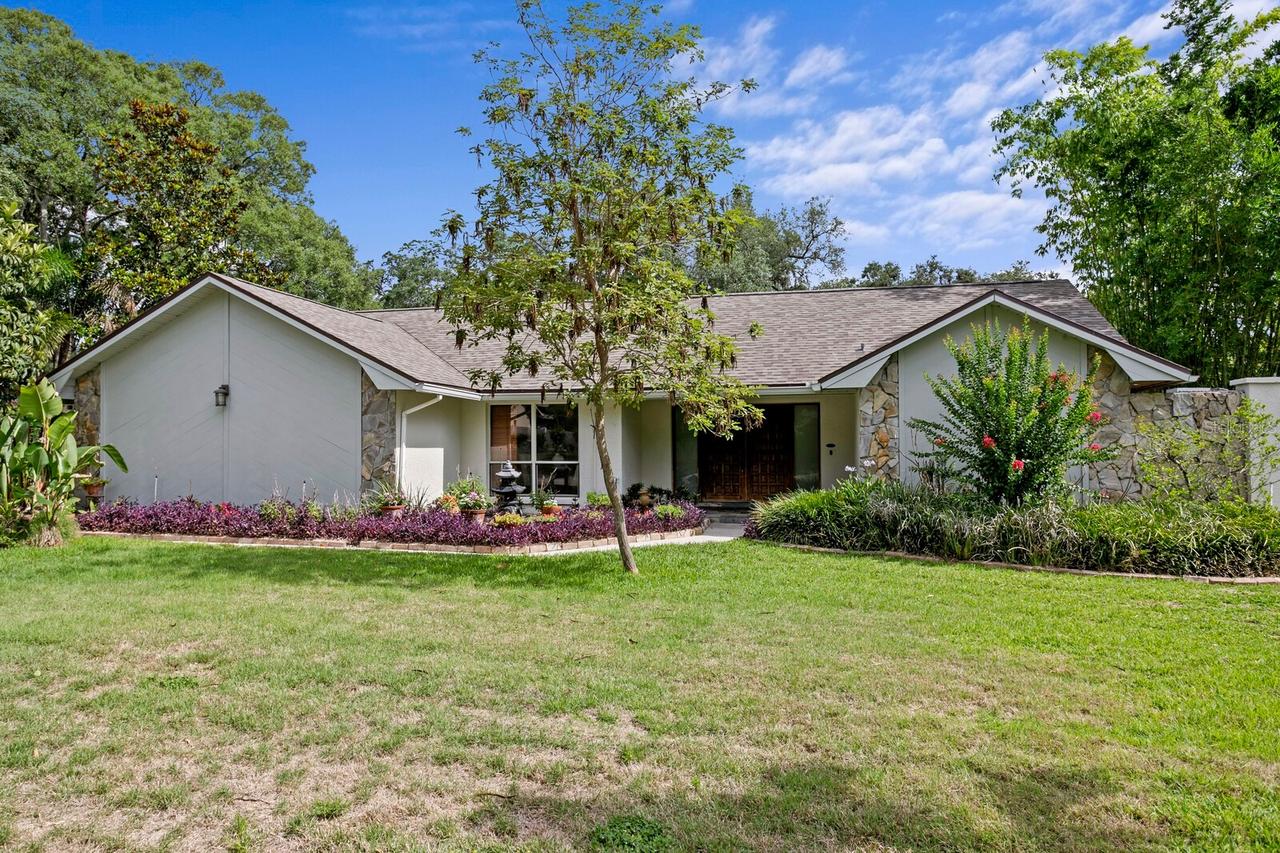 6314 E 112th Ave., Tampa, FL 33617