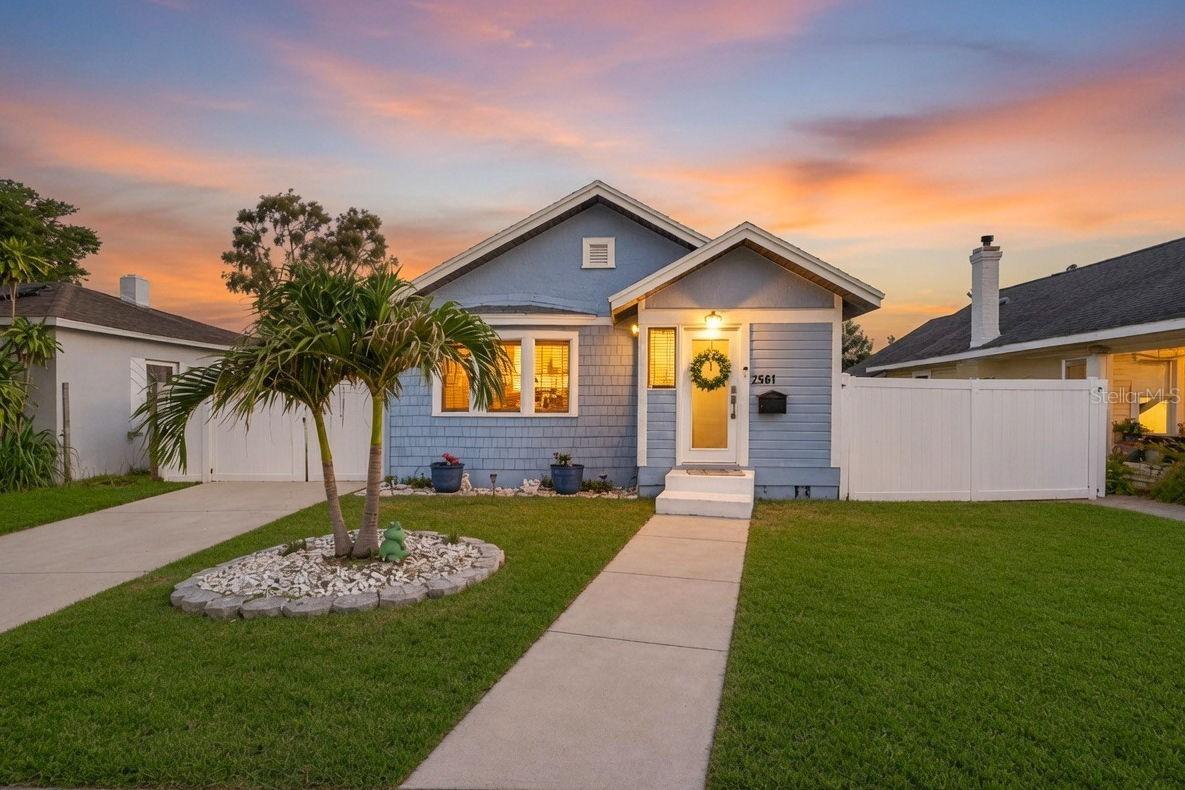 2561 13th Ave., St Petersburg, FL 33713