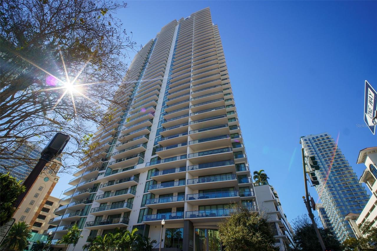 100 1st Ave. #3803, St Petersburg, FL 33701