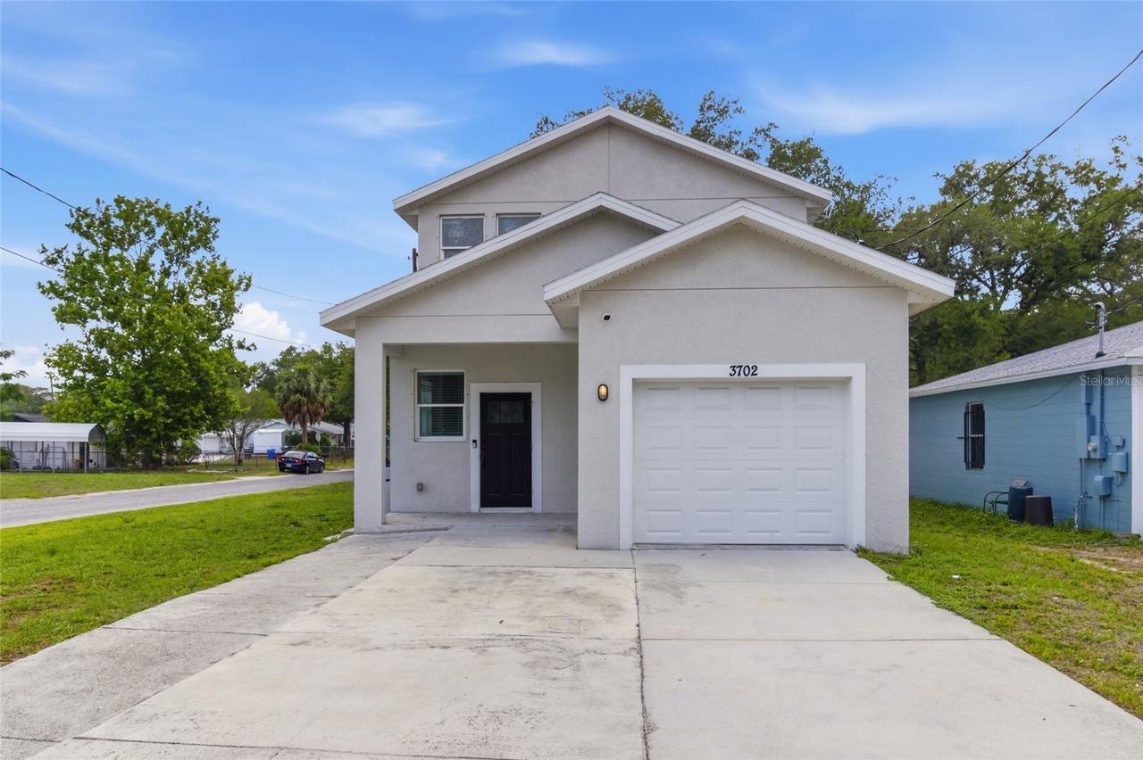 3702 Wiggins Leaf St., Tampa, FL 33619