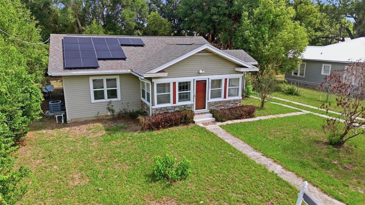 2207 Avenue F, Winter Haven, FL 33880