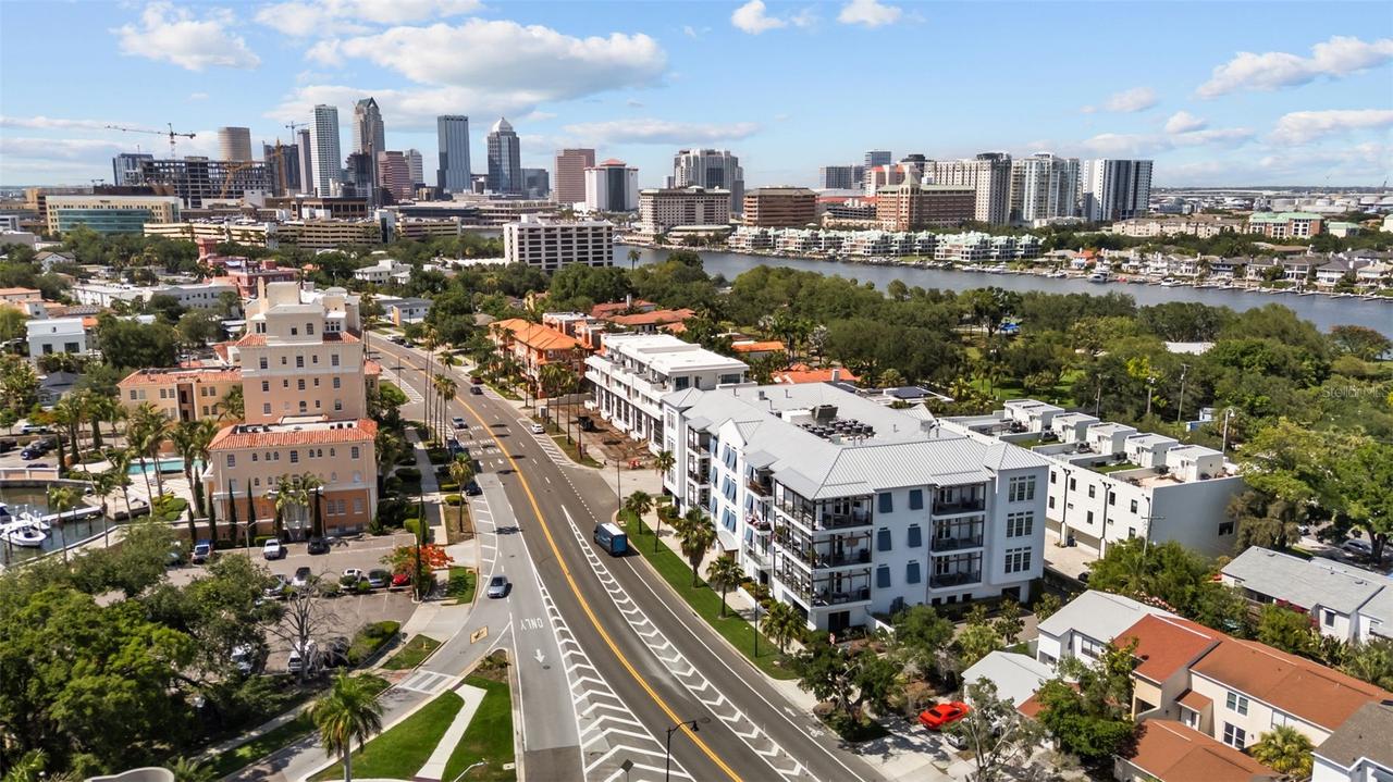 91 Davis Blvd. #204, Tampa, FL 33606