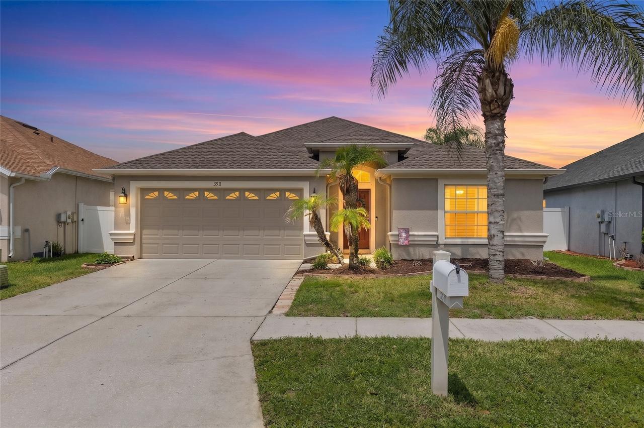 3911 Langdrum Dr., Wesley Chapel, FL 33543