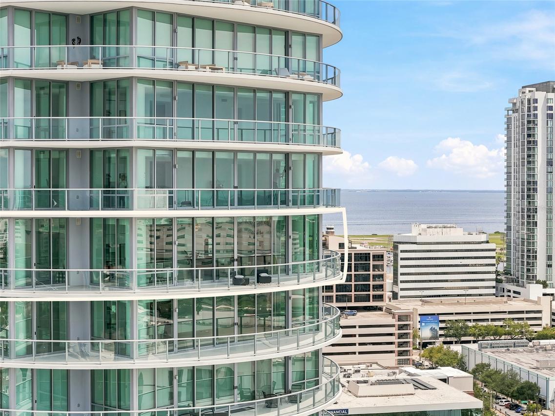 400 Central Ave. #1901, St Petersburg, FL 33701