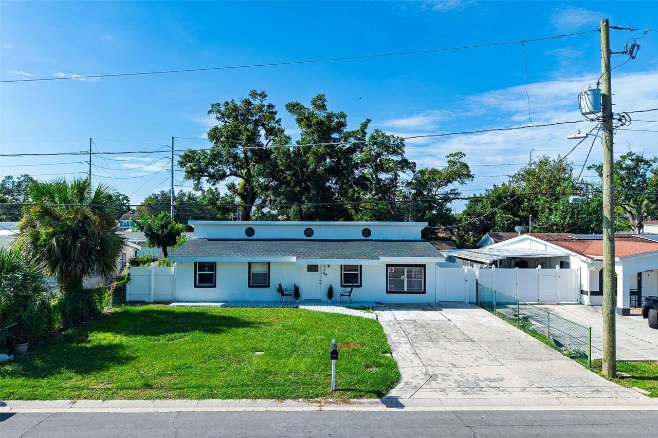 3906 Spence Ave., Tampa, FL 33614