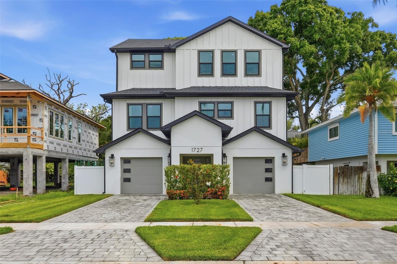 1727 Maryland Ave., St Petersburg, FL 33703